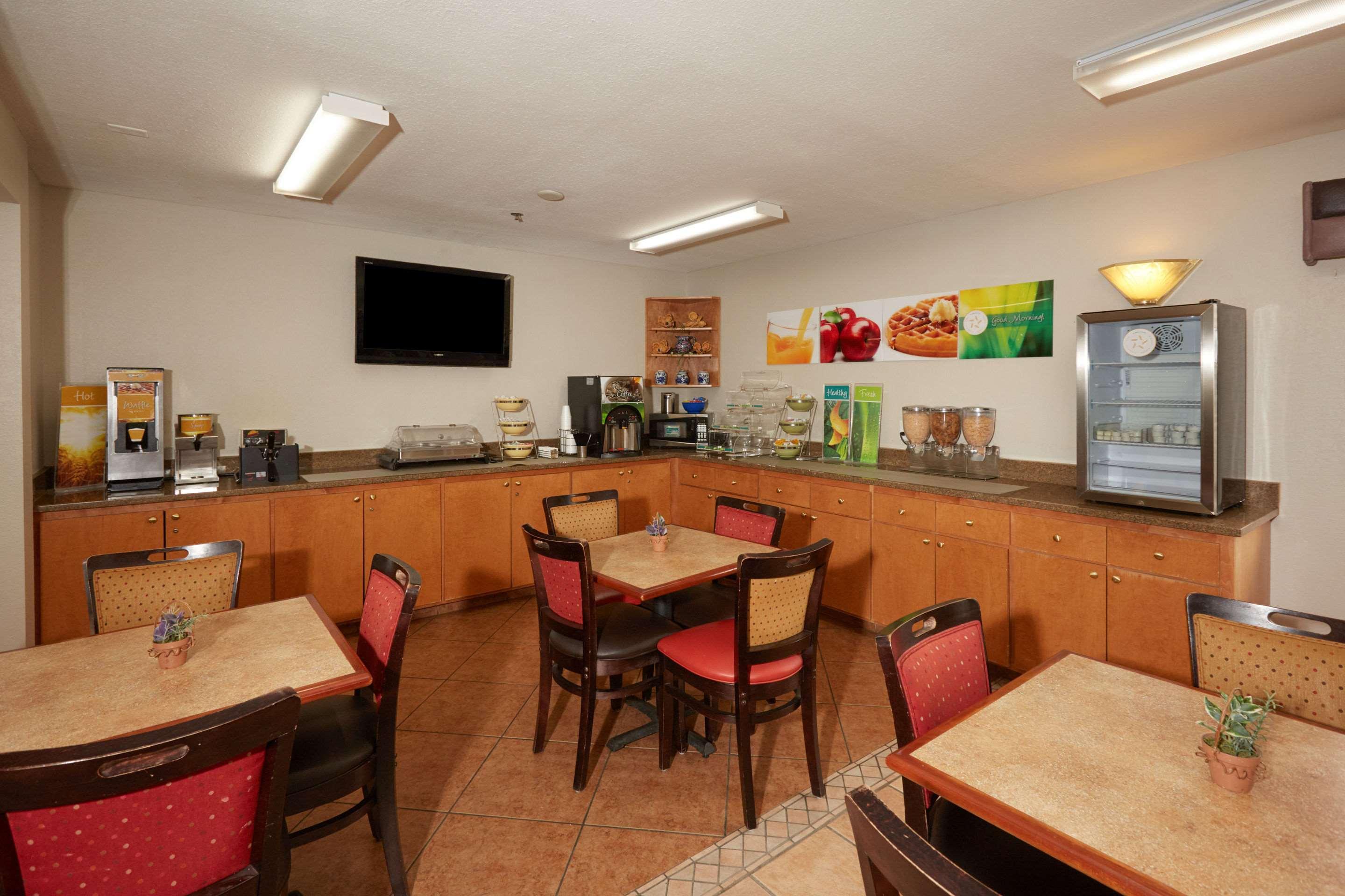 Quality Inn Augusta West Near Fort Eisenhower Exterior photo